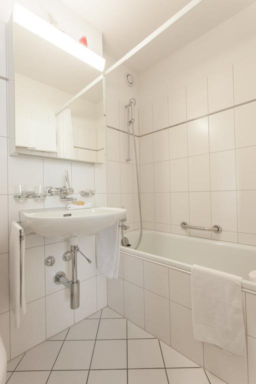 Ema House Serviced Apartments Aussersihl Zurique Exterior foto