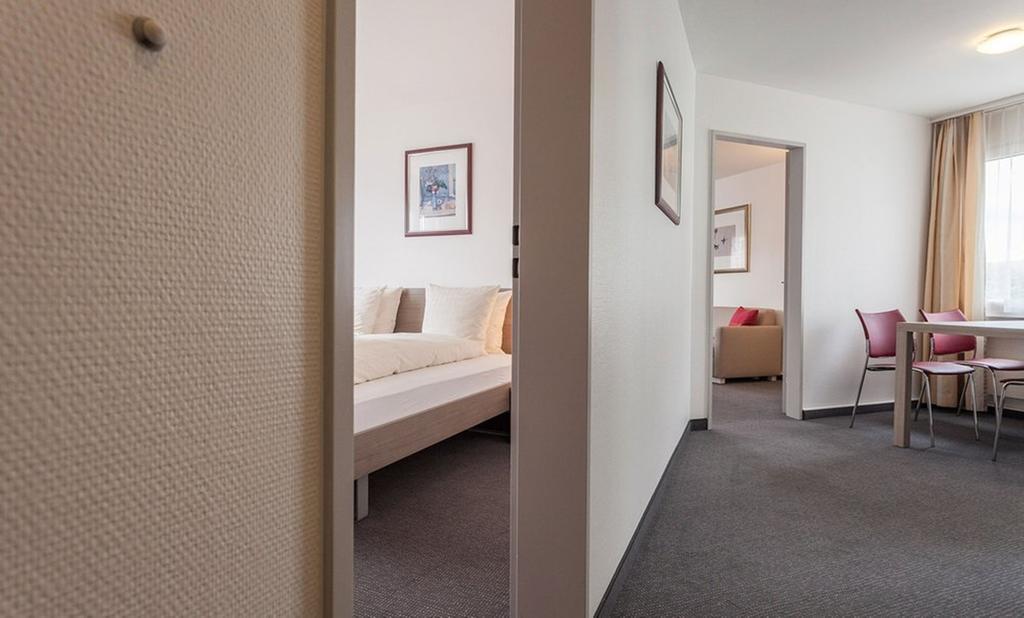 Ema House Serviced Apartments Aussersihl Zurique Exterior foto