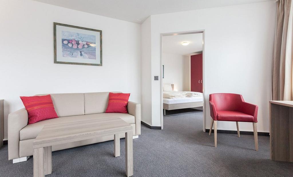 Ema House Serviced Apartments Aussersihl Zurique Exterior foto